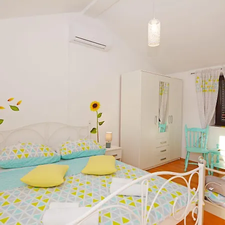 Apartmán Jona Tribalj