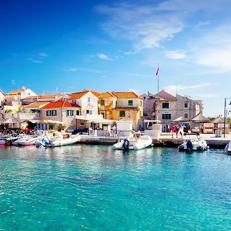 Jona Apartman Tribalj